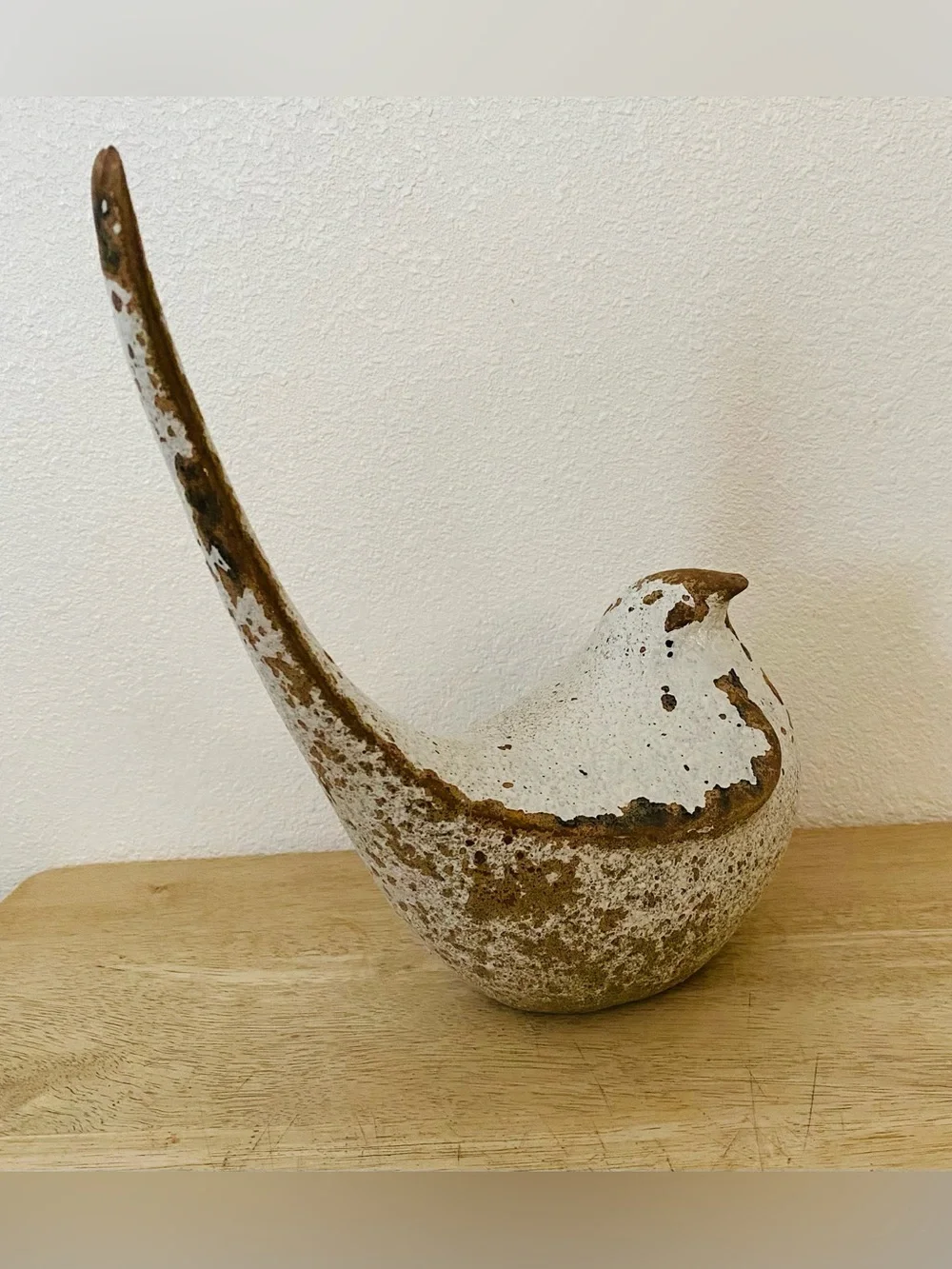 Rustic Stone Wear Bird